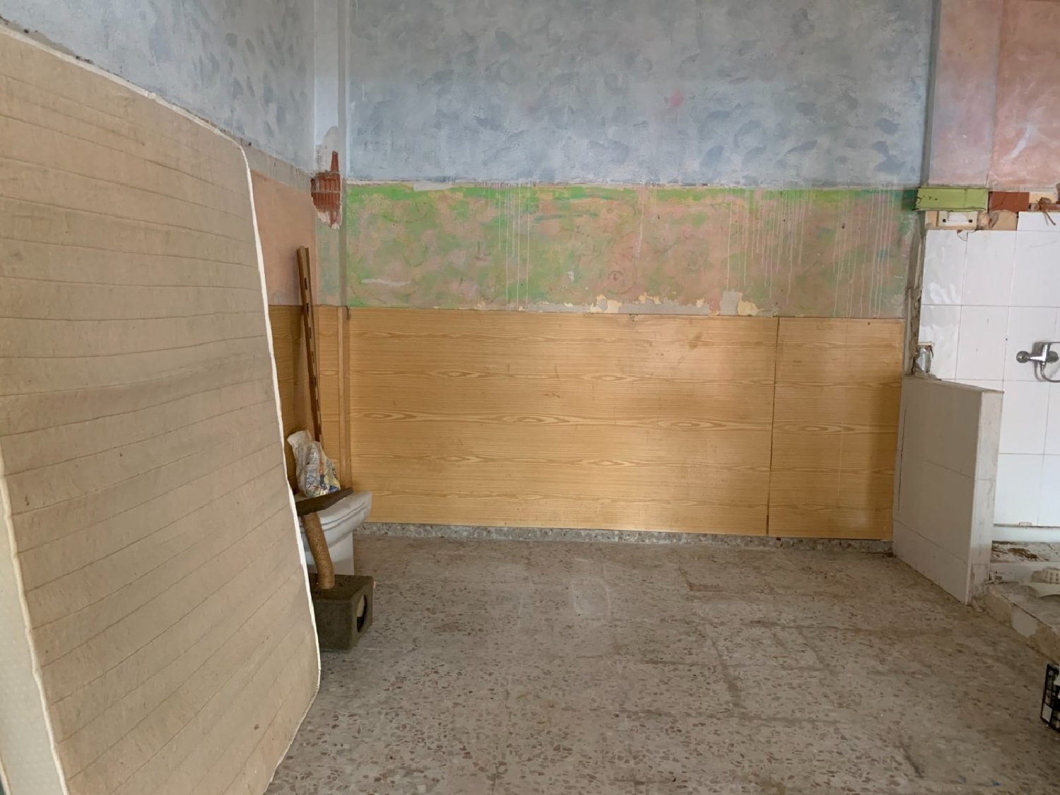 till salu lokal Asprella Baix Vinalopó 2
