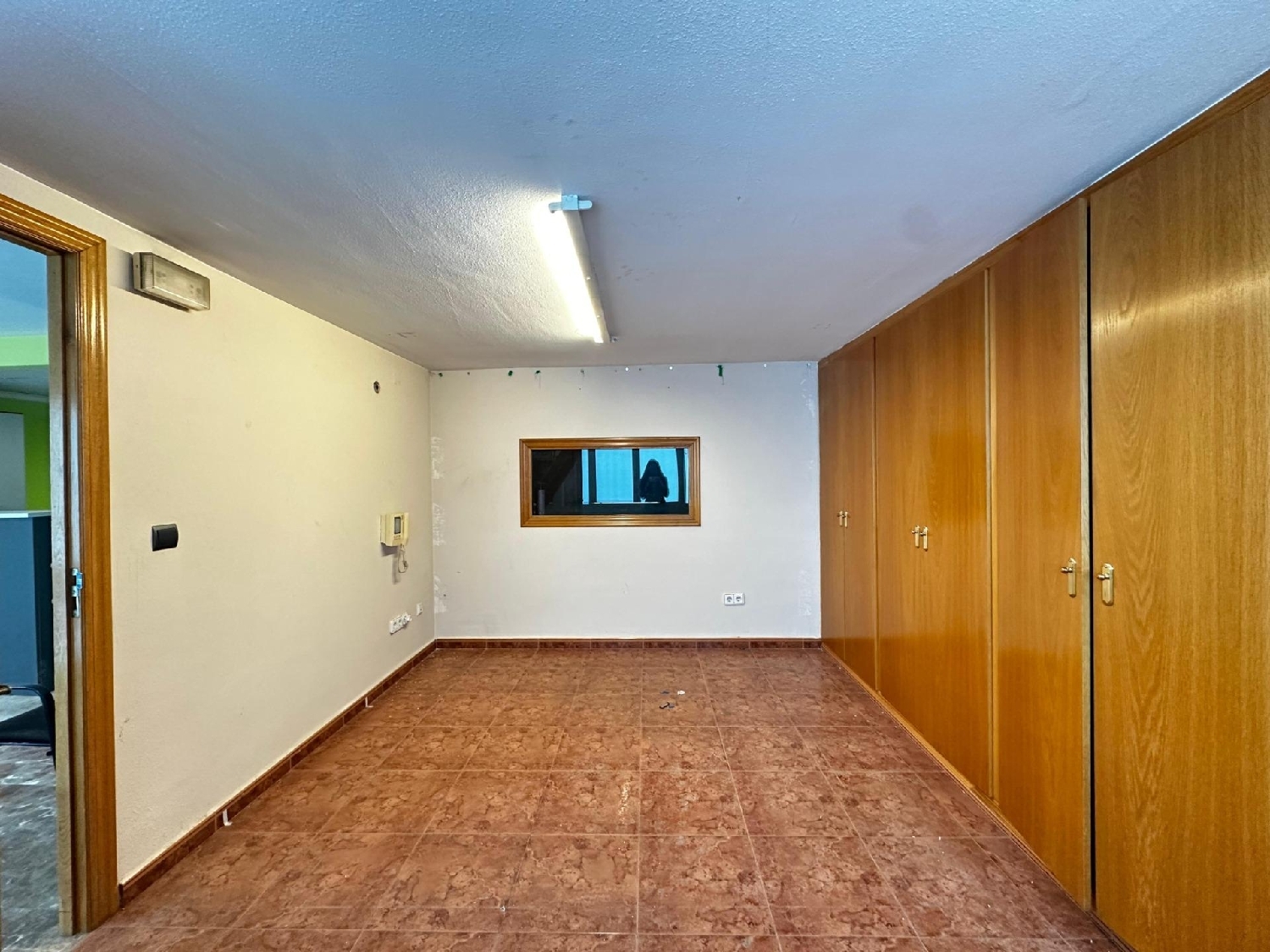  till salu lokal Ausias March Ribera Alta 8