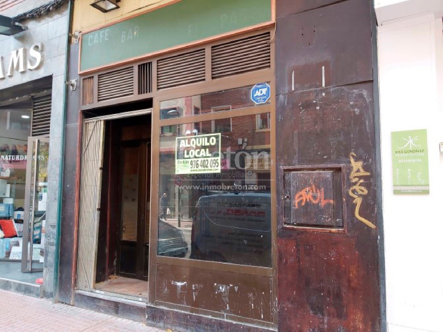  till salu lokal Avenida Valencia D.C. Zaragoza 3
