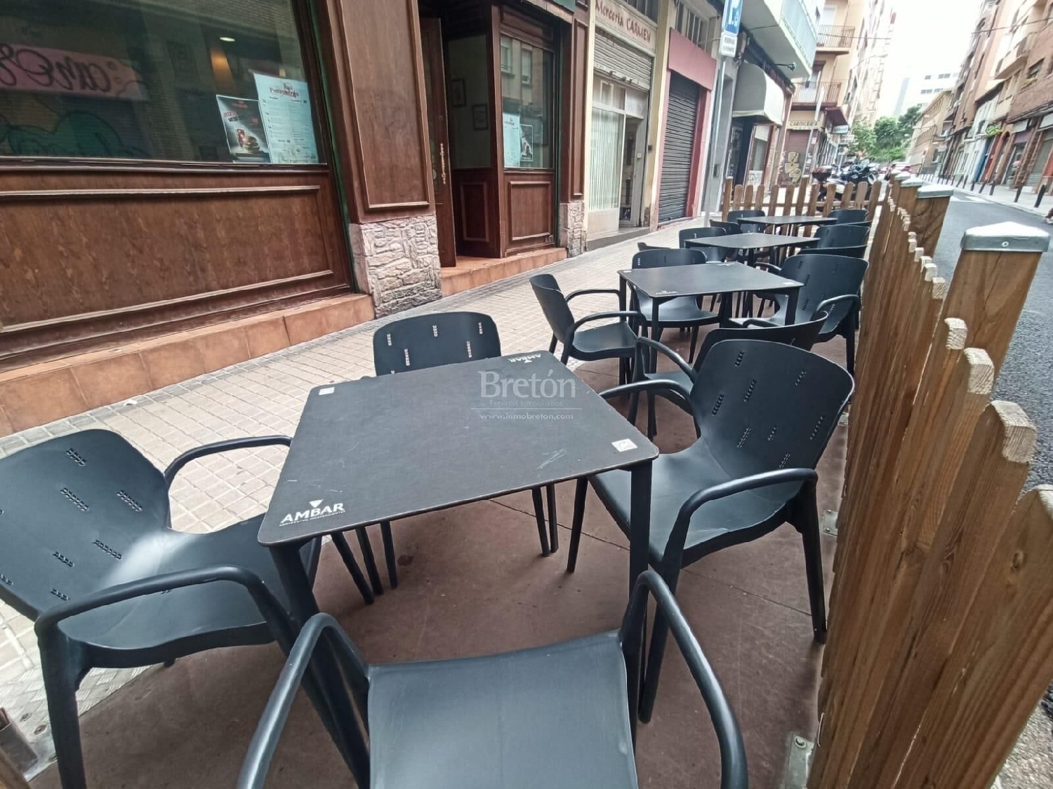  till salu lokal Avenida Valencia D.C. Zaragoza 1
