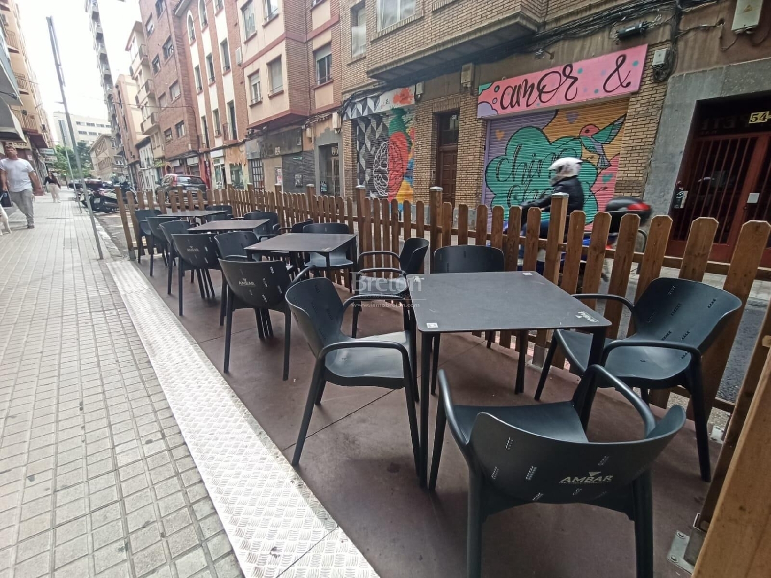  till salu lokal Avenida Valencia D.C. Zaragoza 2
