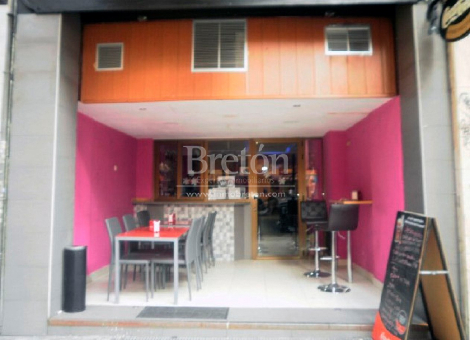  till salu lokal Avenida Valencia D.C. Zaragoza 2