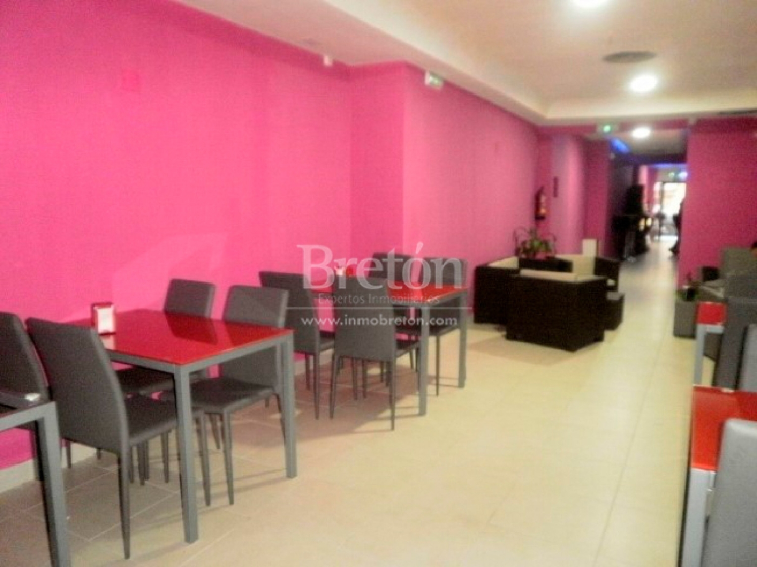  till salu lokal Avenida Valencia D.C. Zaragoza 5