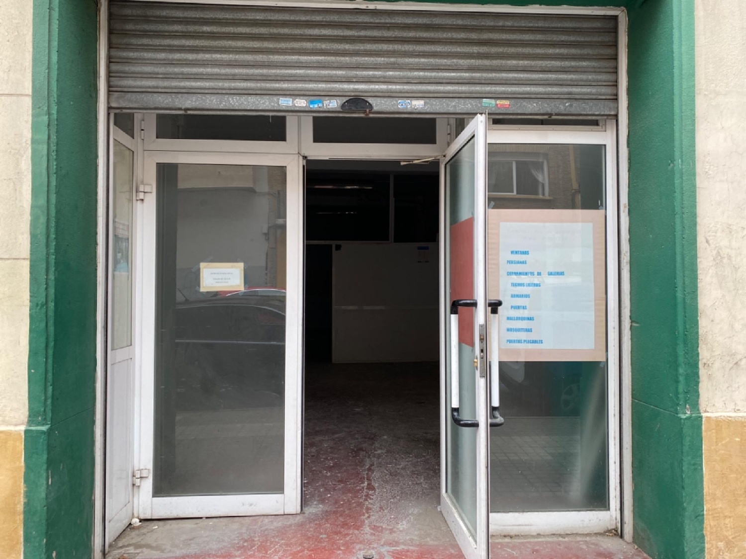  till salu lokal Avenida Valencia D.C. Zaragoza 1