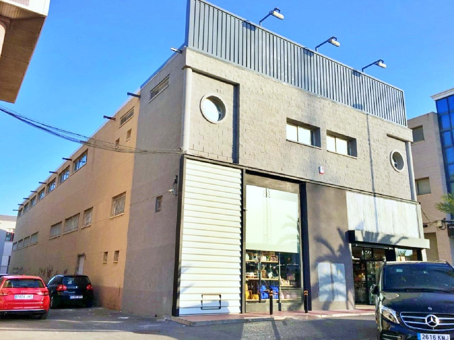 till salu lokal Babel Alacantí 2