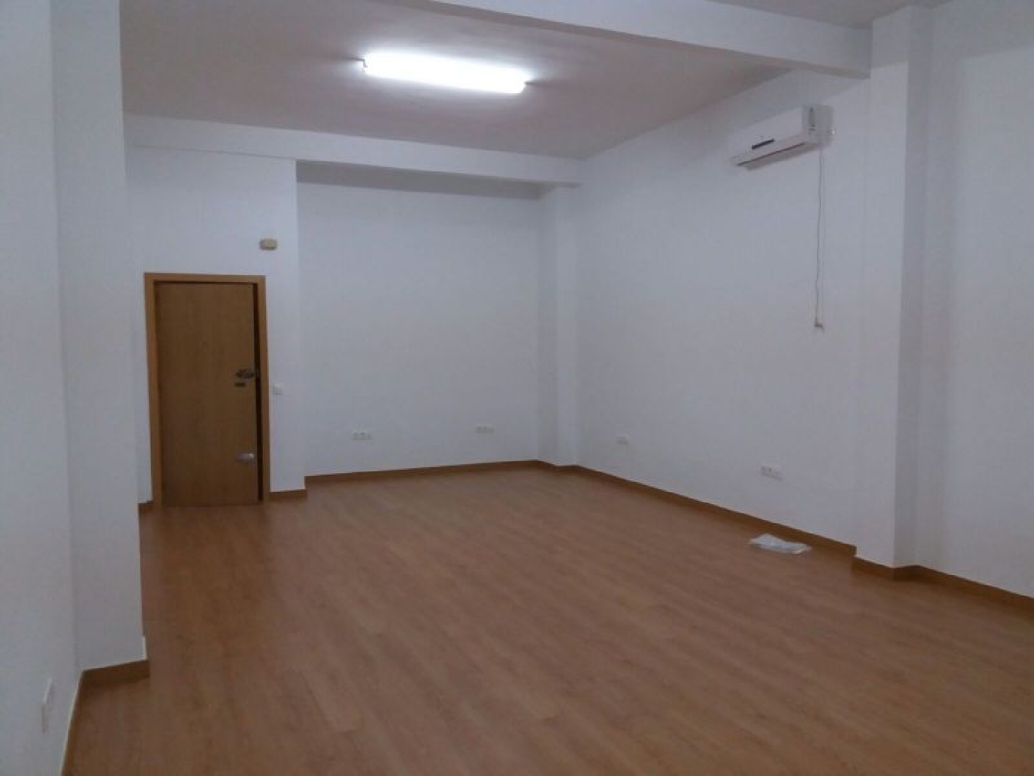 till salu lokal Badajoz 06005 Badajoz 3