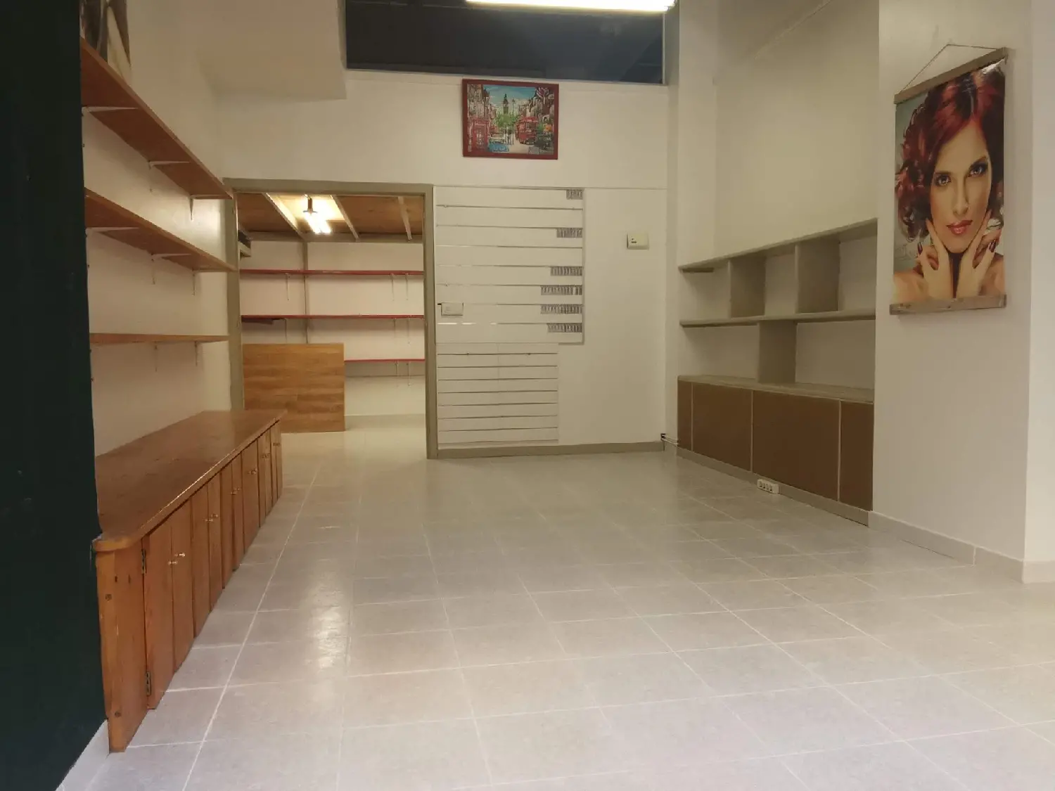  till salu lokal Carballo Bergantiños 1