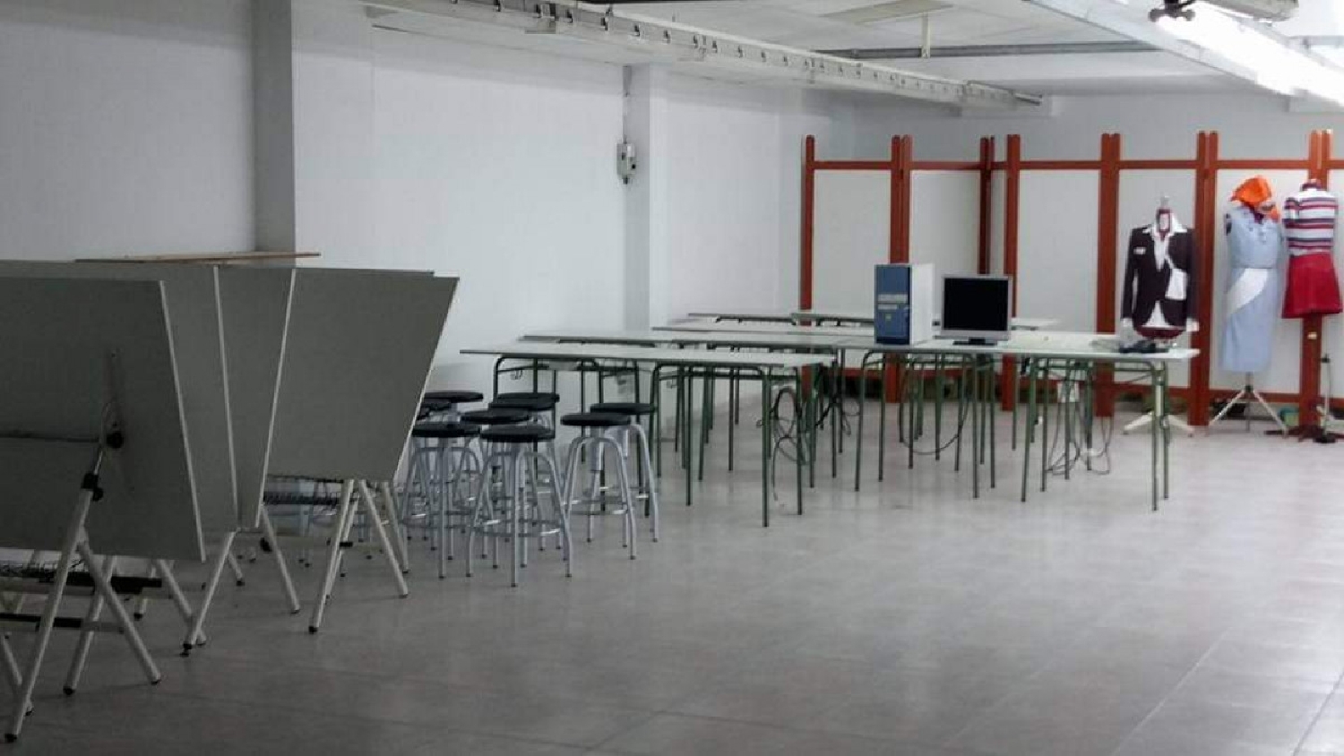  till salu lokal Barbalde De Arriba Bergantiños 5