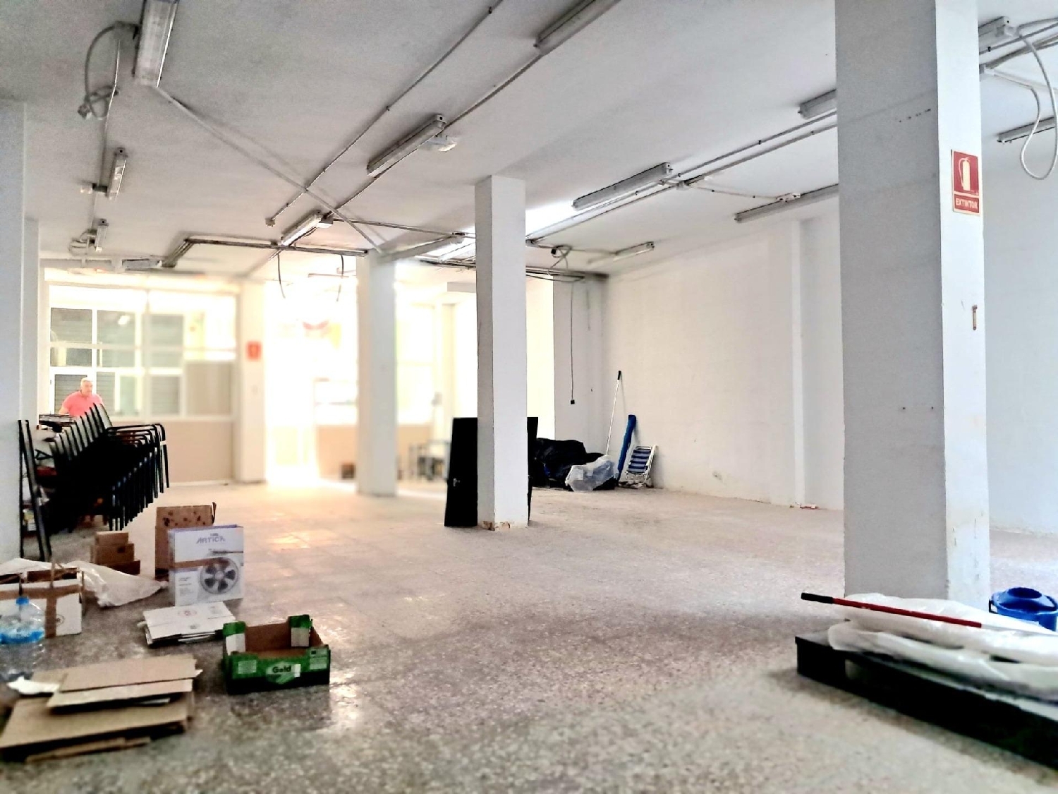  till salu lokal Barri De Porta Horta Oest 4