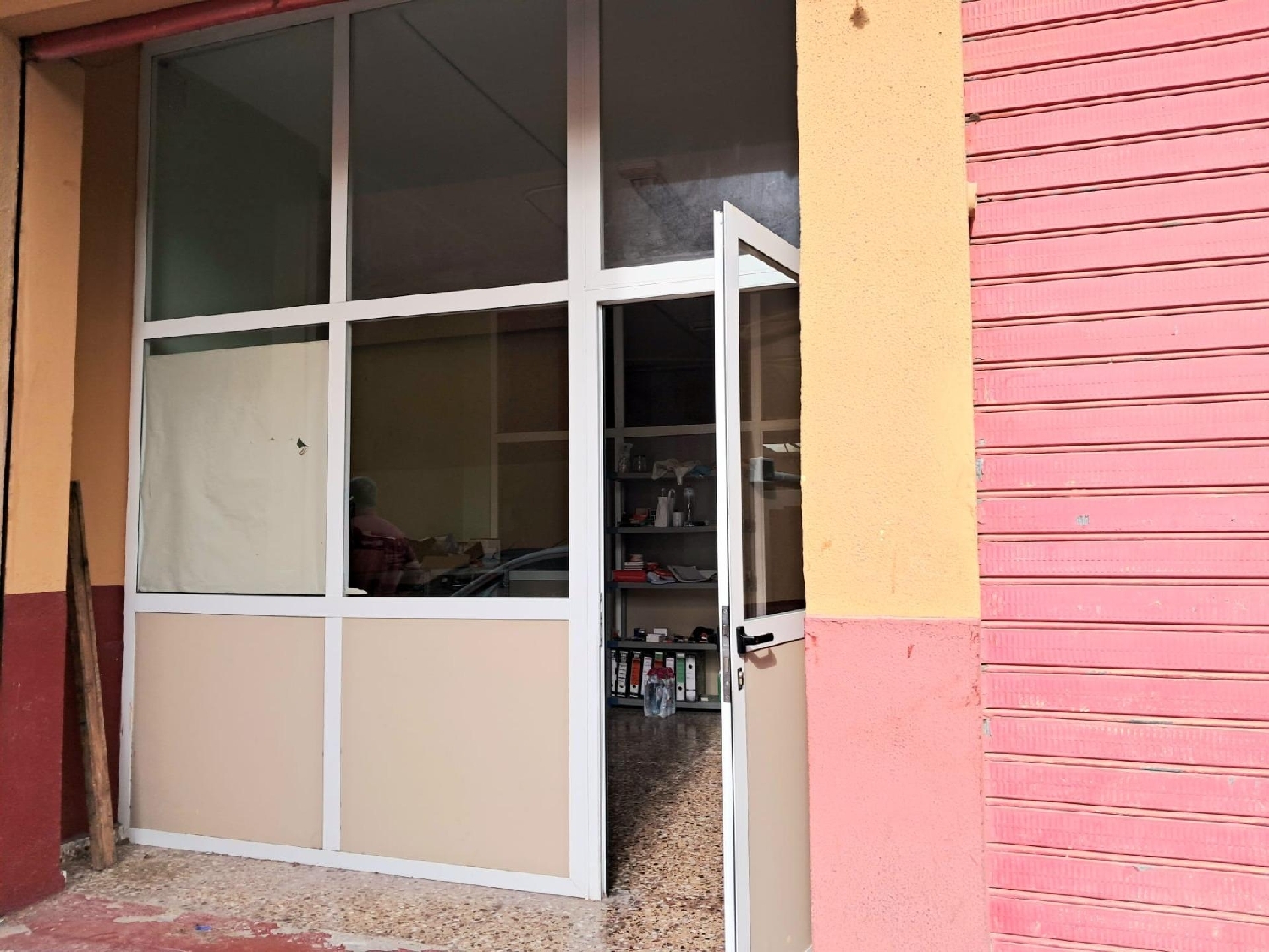  till salu lokal Barri De Porta Horta Oest 2