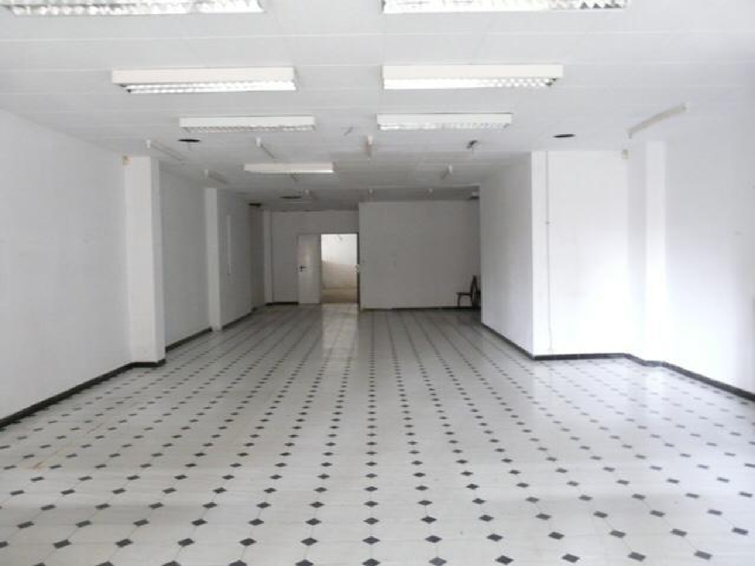  till salu lokal Barri Inmaculada 43205 Baix Camp 3
