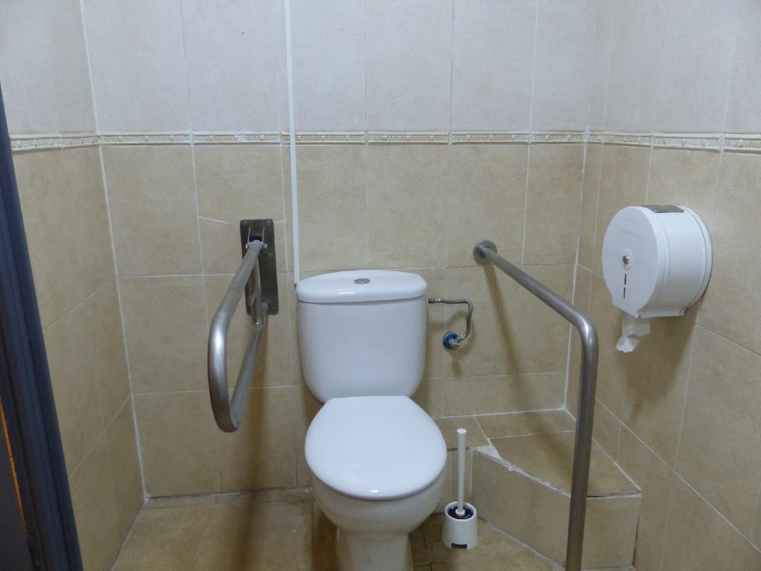  till salu lokal Barri Inmaculada 43205 Baix Camp 8