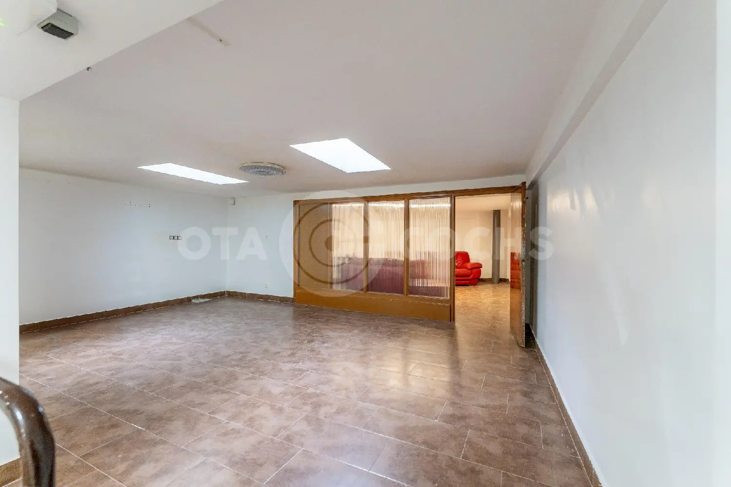  en venta local Barriada Les Tres Creus Bages 7