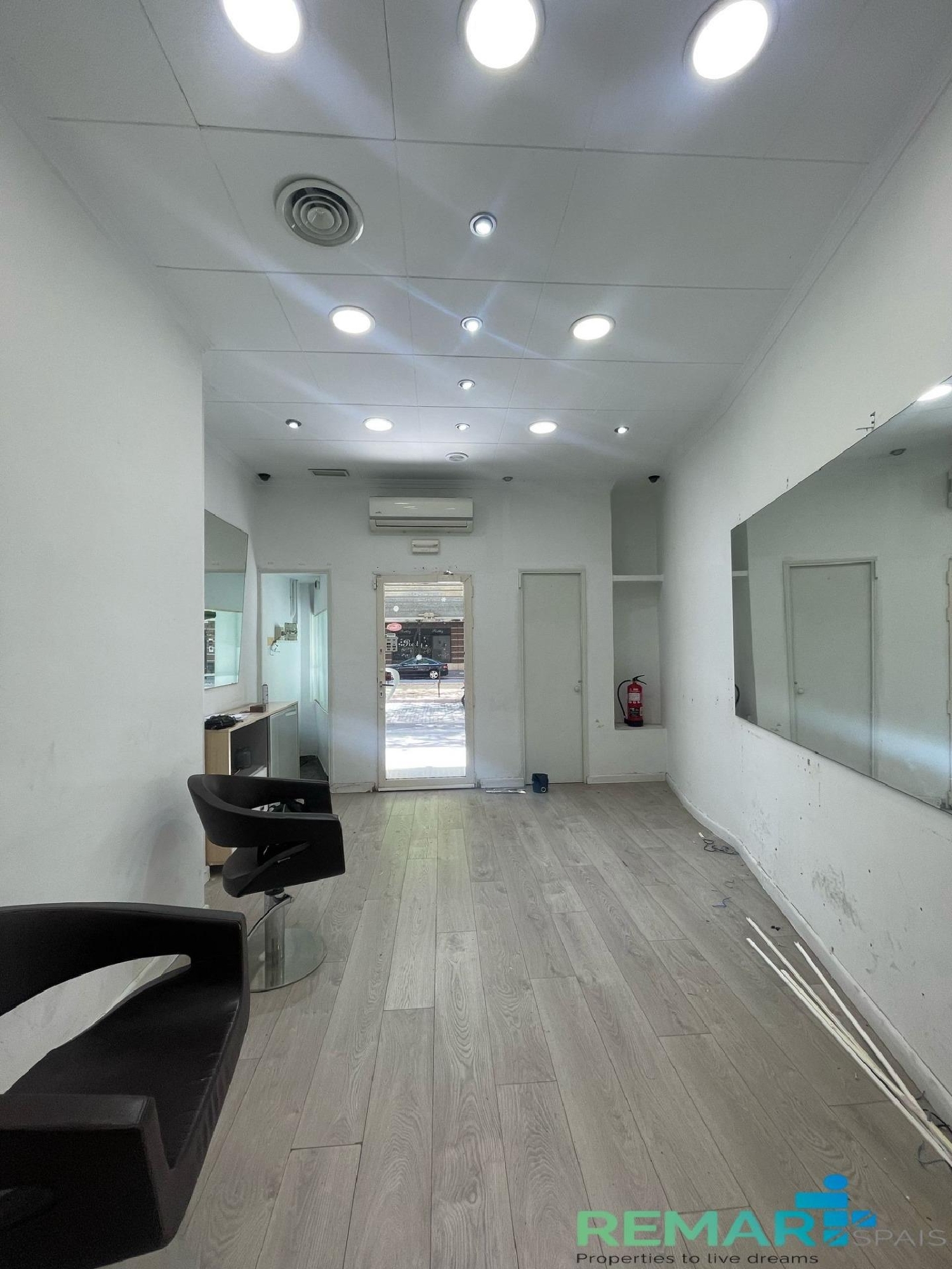  till salu lokal Barri Montserrat 43205 Baix Camp 1