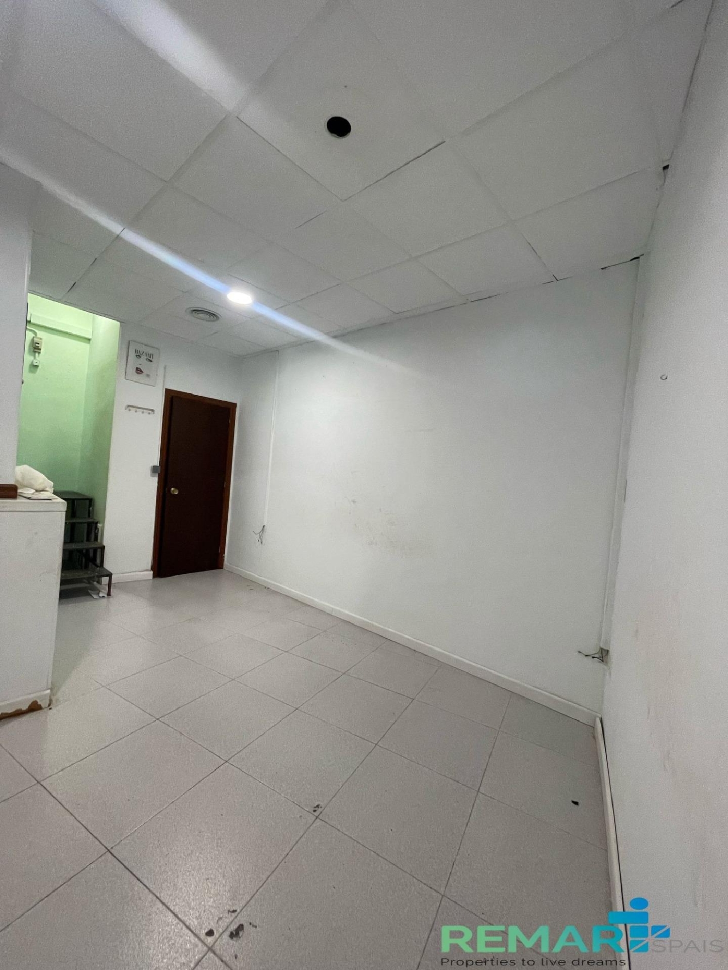  till salu lokal Barri Montserrat 43205 Baix Camp 6