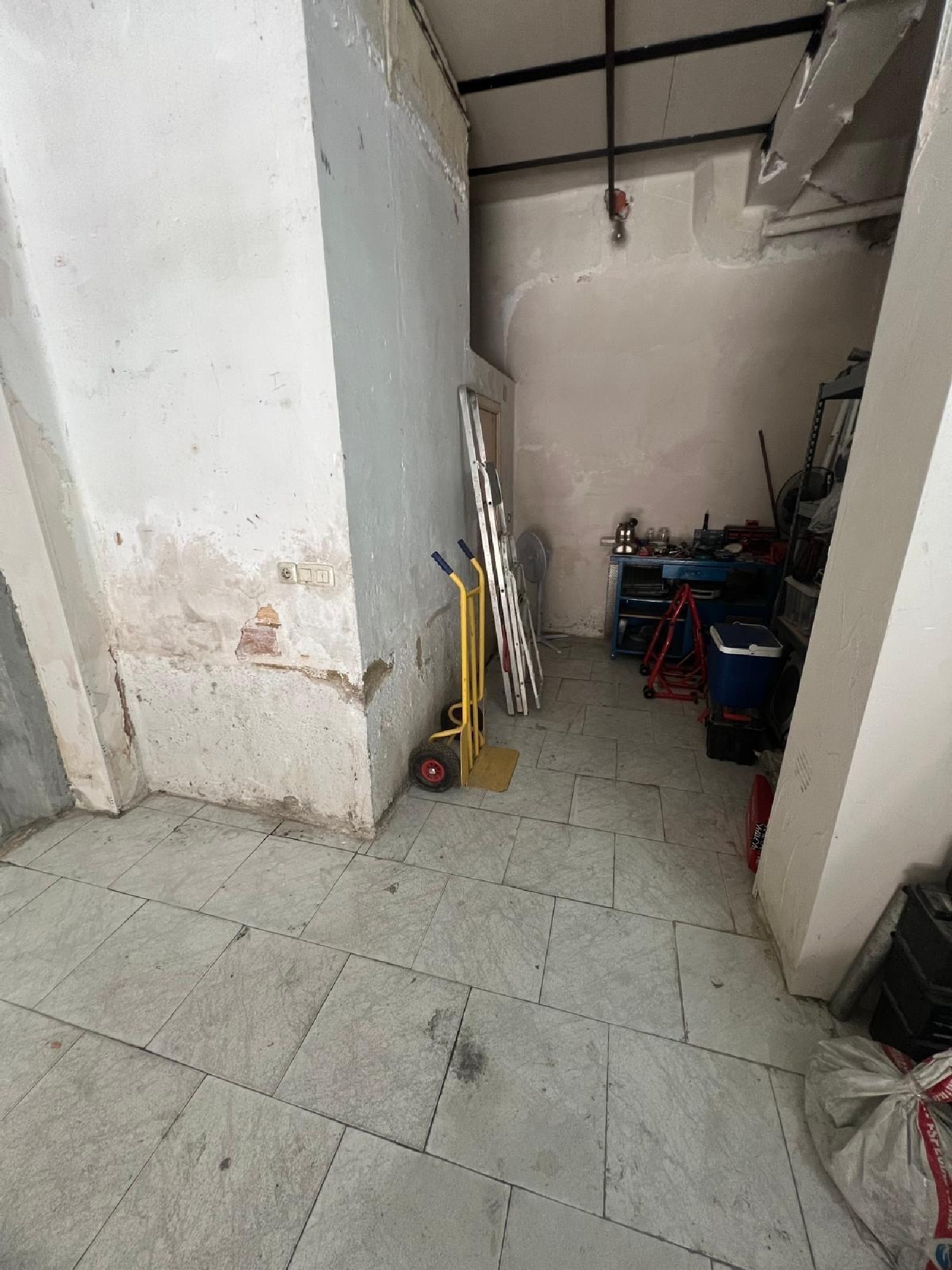  till salu lokal Barri Sant Josep Artesa Horta Oest 11