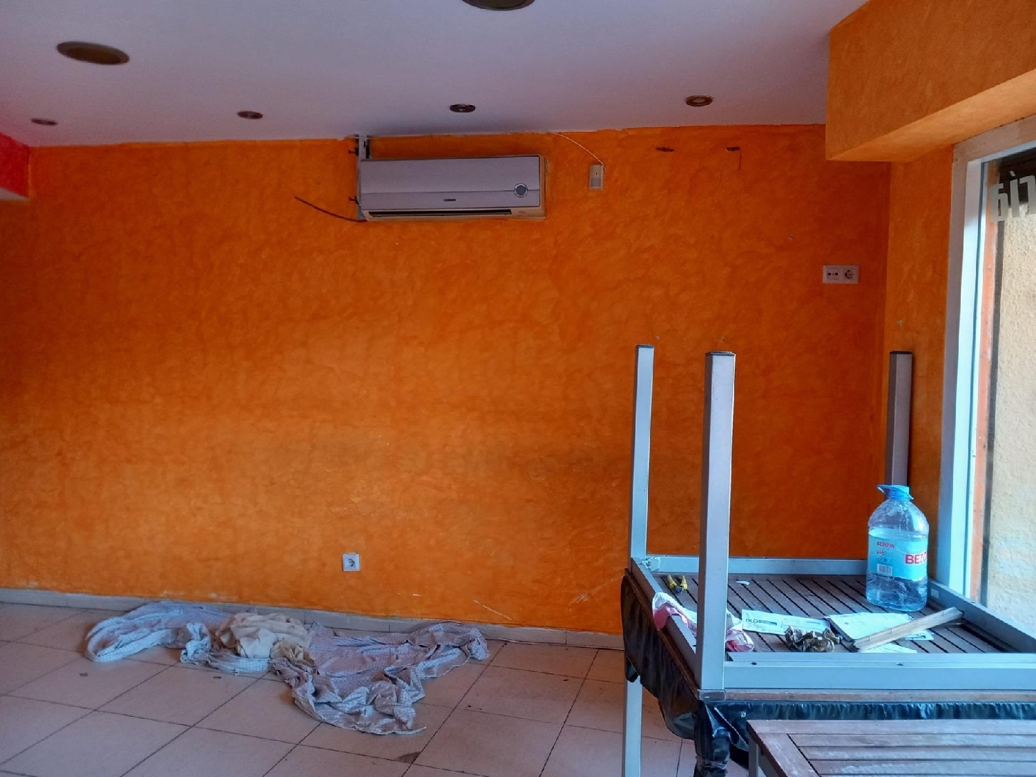 till salu lokal Barri Sant Josep Obrer I Mercader 43204 Baix Camp 2