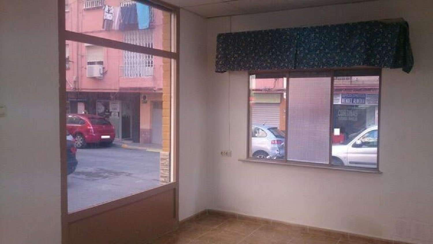  till salu lokal Barrio Alto-San Félix-Los Ángeles-Cruz Caravaca-Piedra Redonda-Almendros Comarca Metropolitana De Almería 5