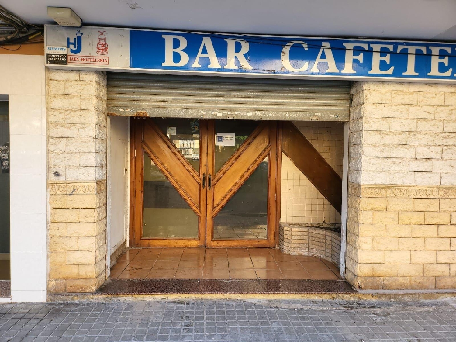  till salu lokal Barrio De La Luz Horta Oest 1