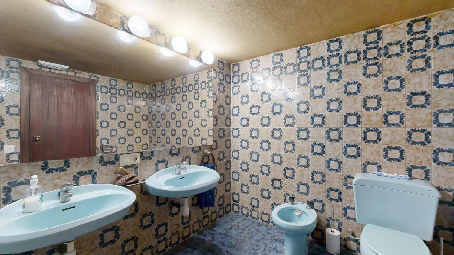 till salu lokal Barrio De La Luz Horta Oest 5