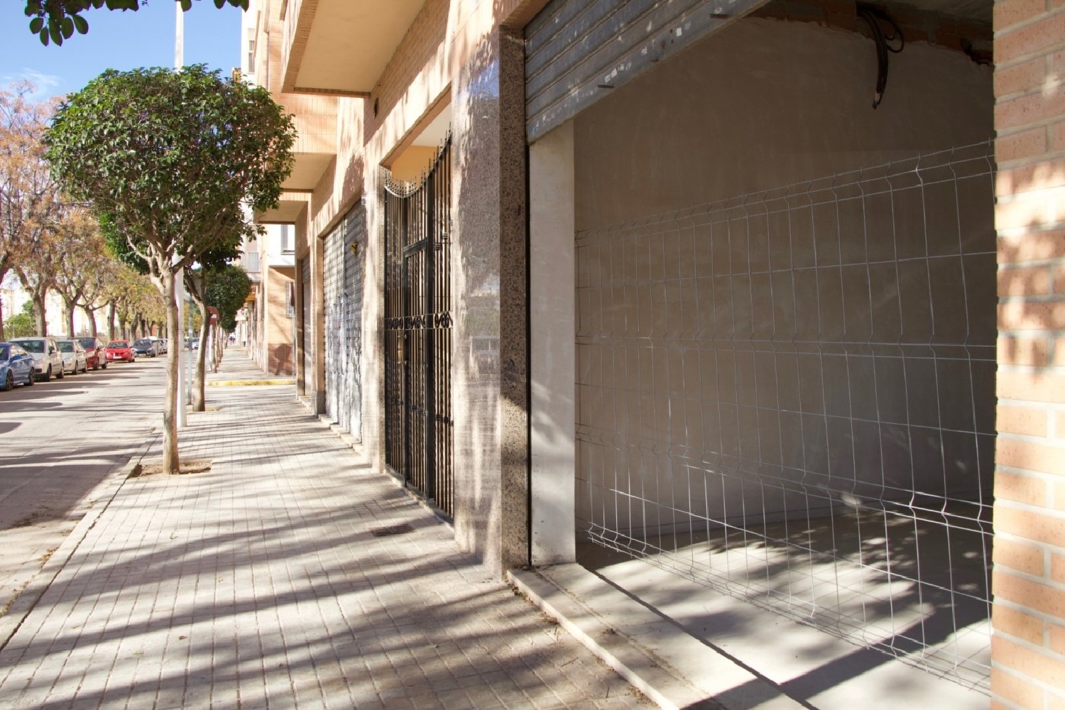 till salu lokal Moncada Horta Nord 2