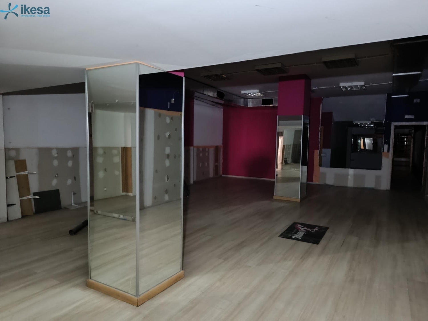 till salu lokal Beiro Vega De Granada 8