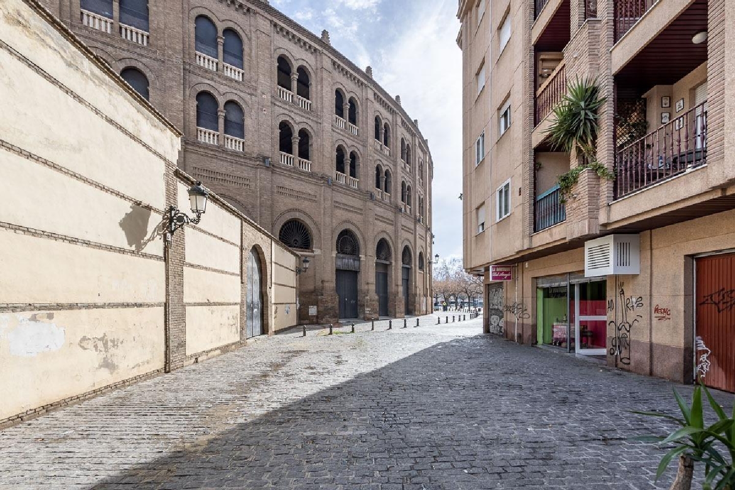 till salu lokal Beiro Vega De Granada 2