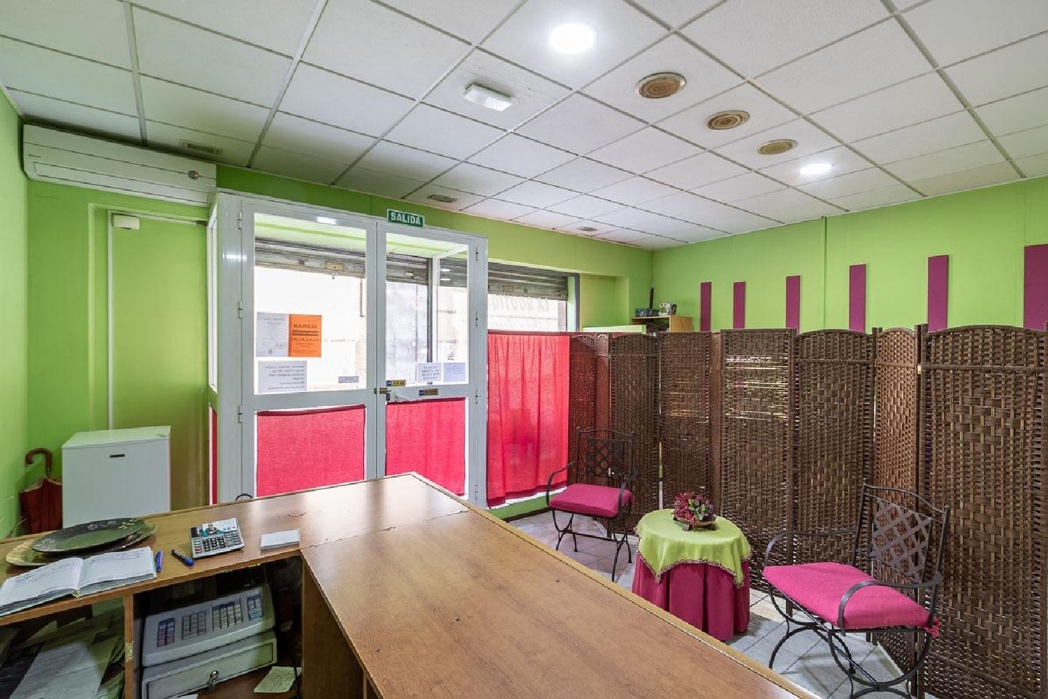  till salu lokal Beiro Vega De Granada 4
