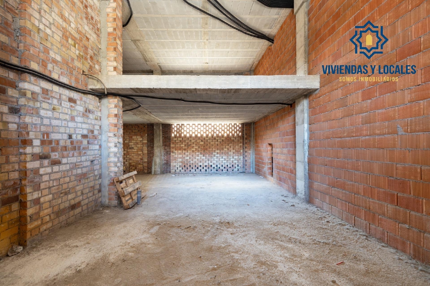 till salu lokal Beiro Vega De Granada 2