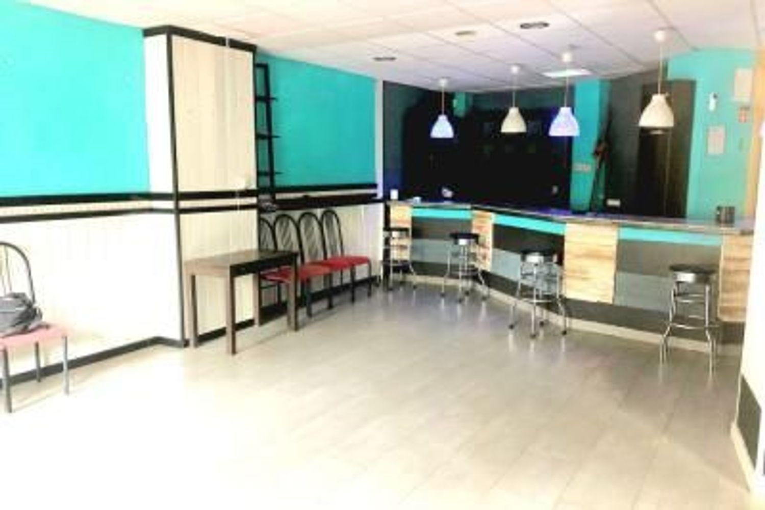 till salu lokal Belga Baja Oviedo 3