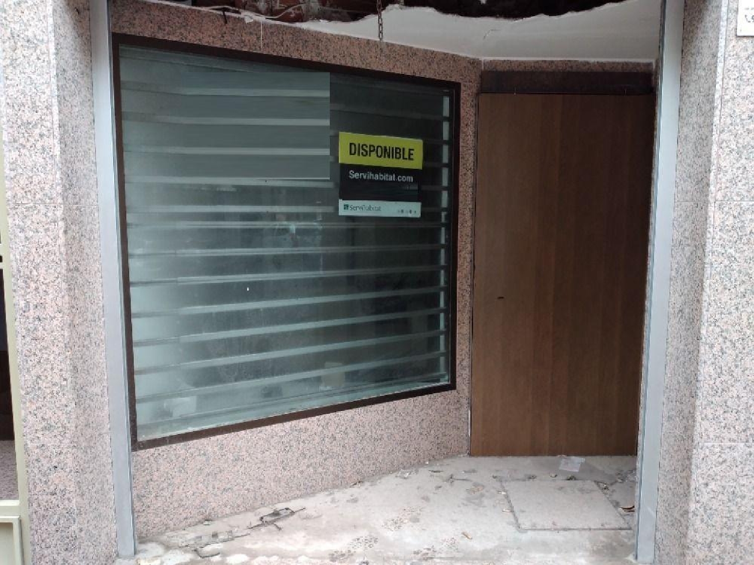  till salu lokal Benalúa Alacantí 4