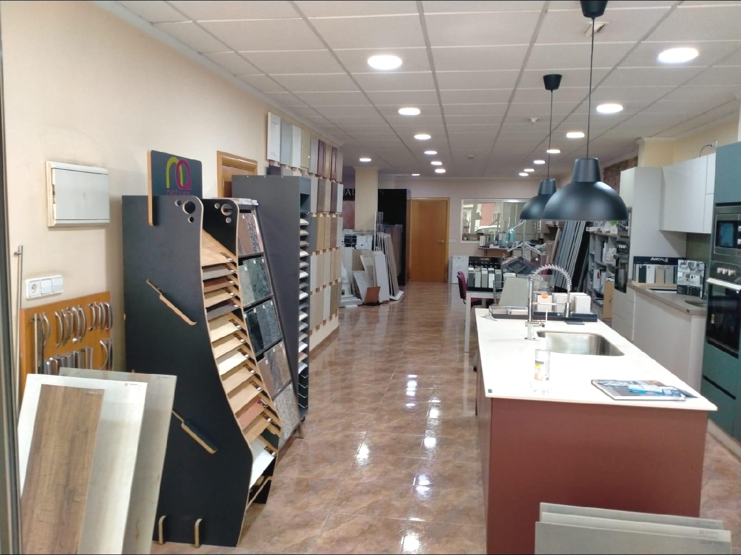  till salu lokal Benicalap Ciutat Fallera Valencia 4