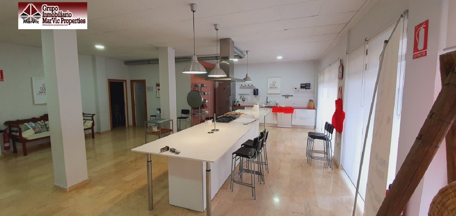 till salu lokal Benidorm (Centro) Marina Baixa 2