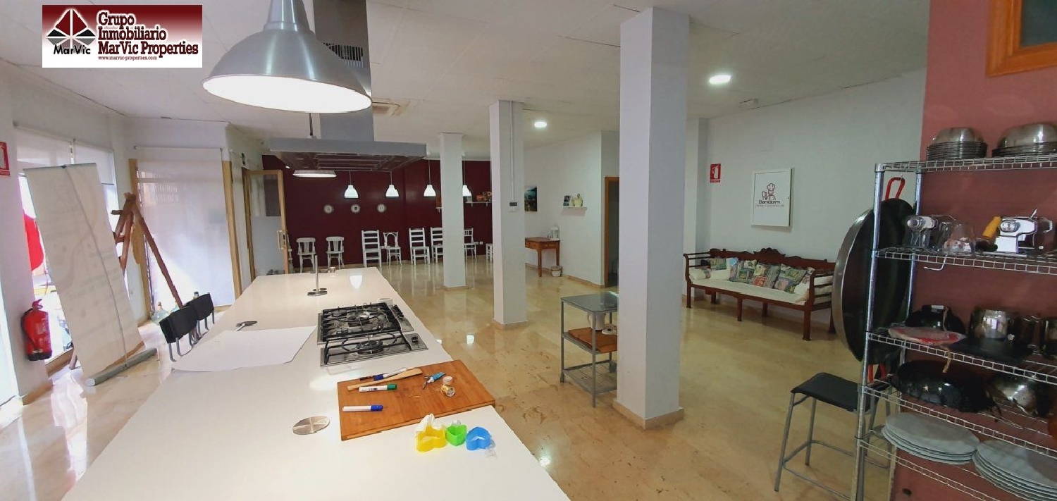 till salu lokal Benidorm (Centro) Marina Baixa 3