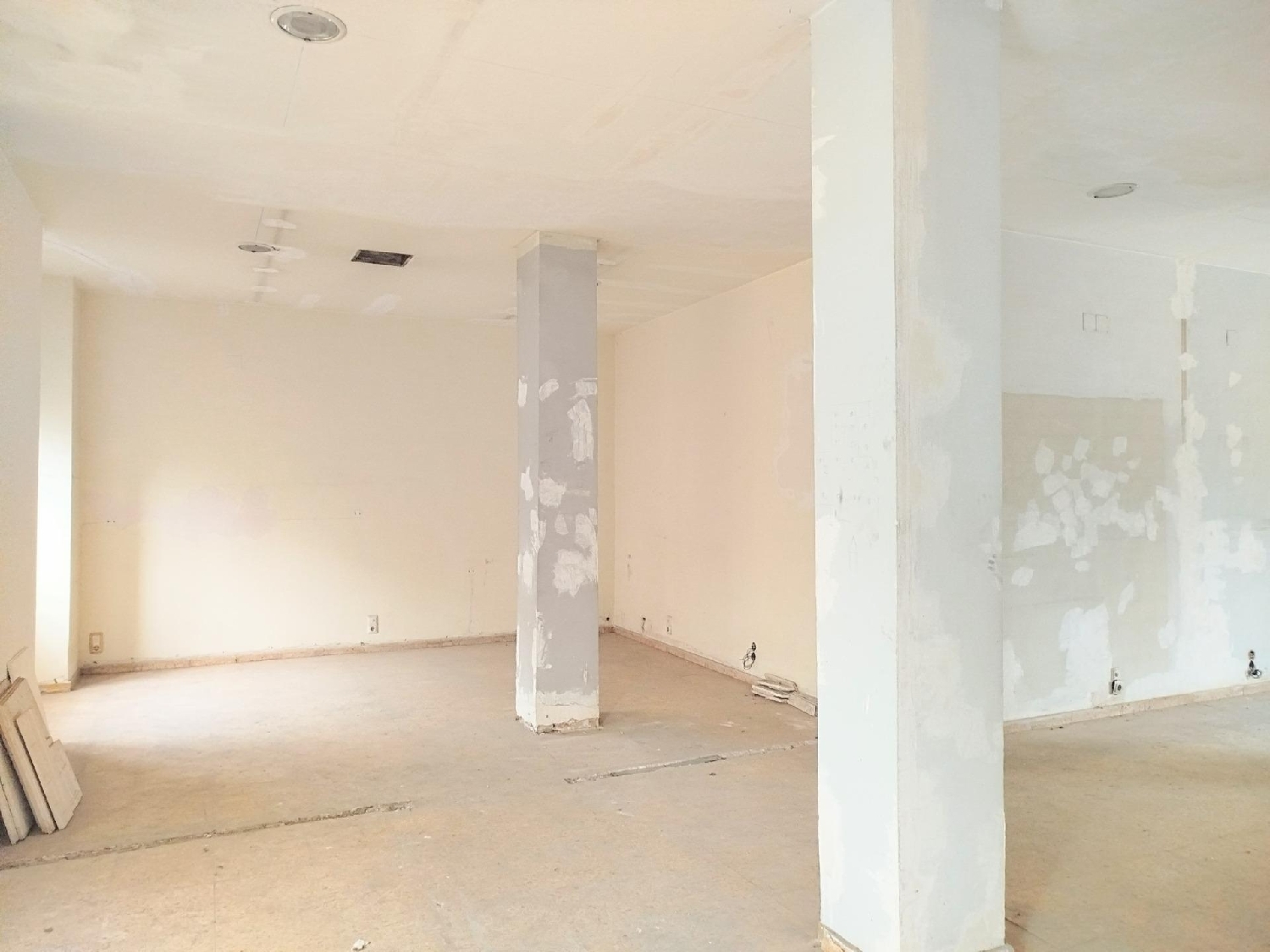till salu lokal Benimamet-Beniferri Valencia 2