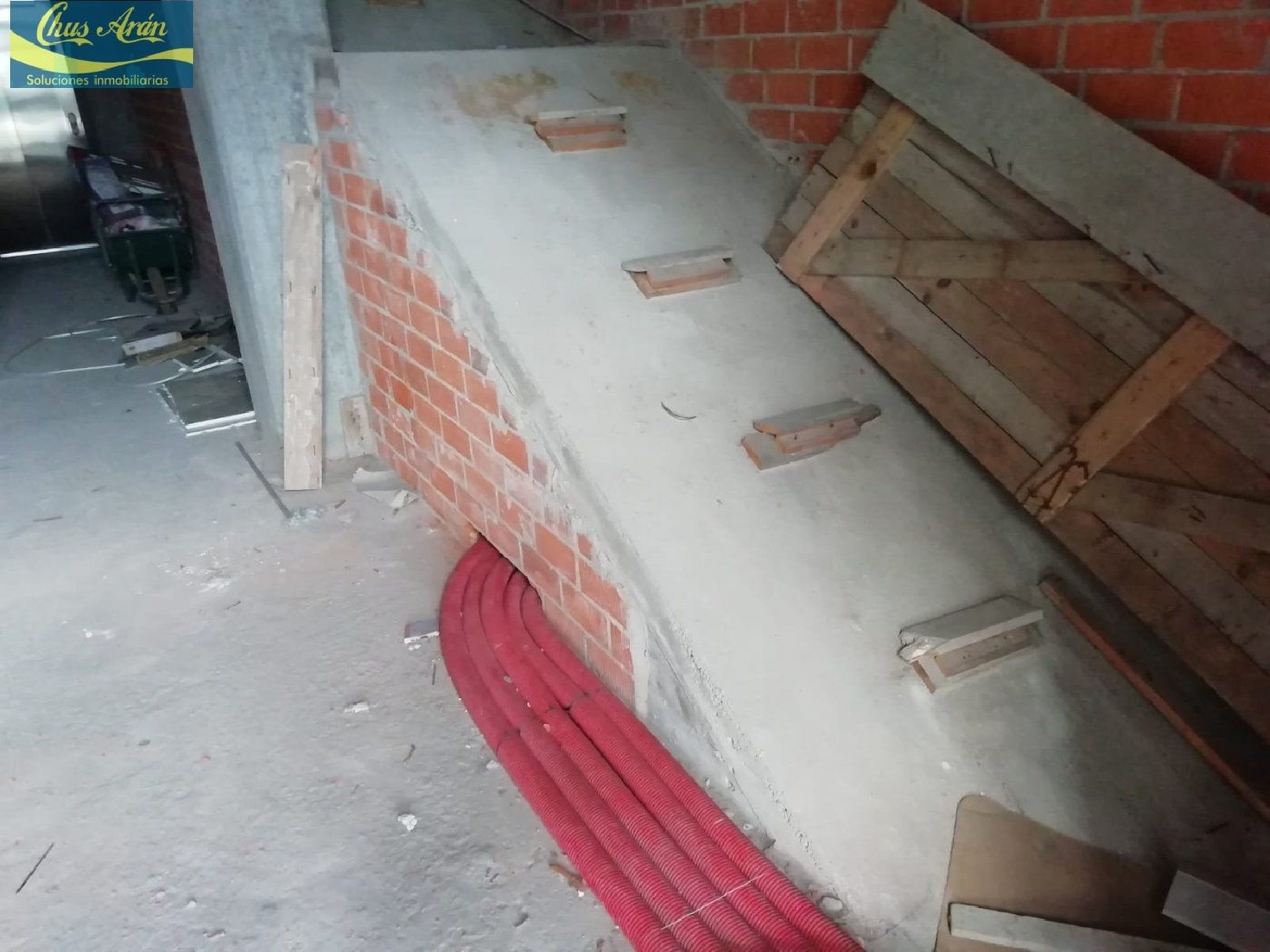  en venta local Bertoa Bergantiños 4