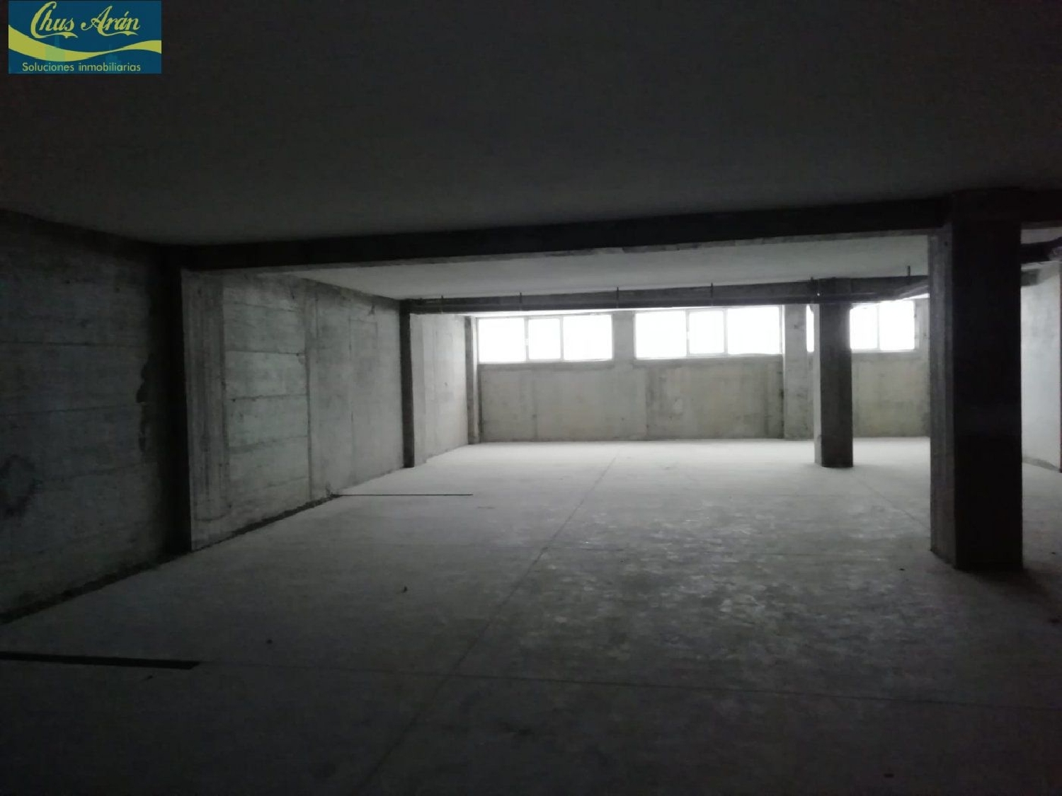  en venta local Bertoa Bergantiños 2
