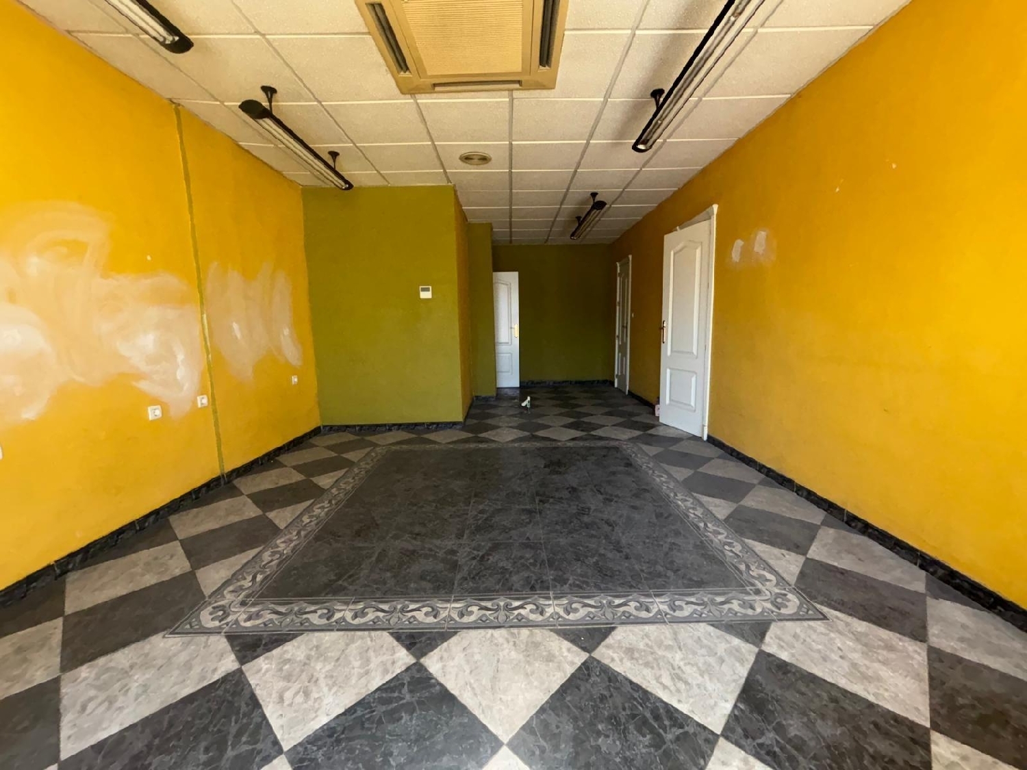  till salu lokal Bobadilla Vega De Granada 6