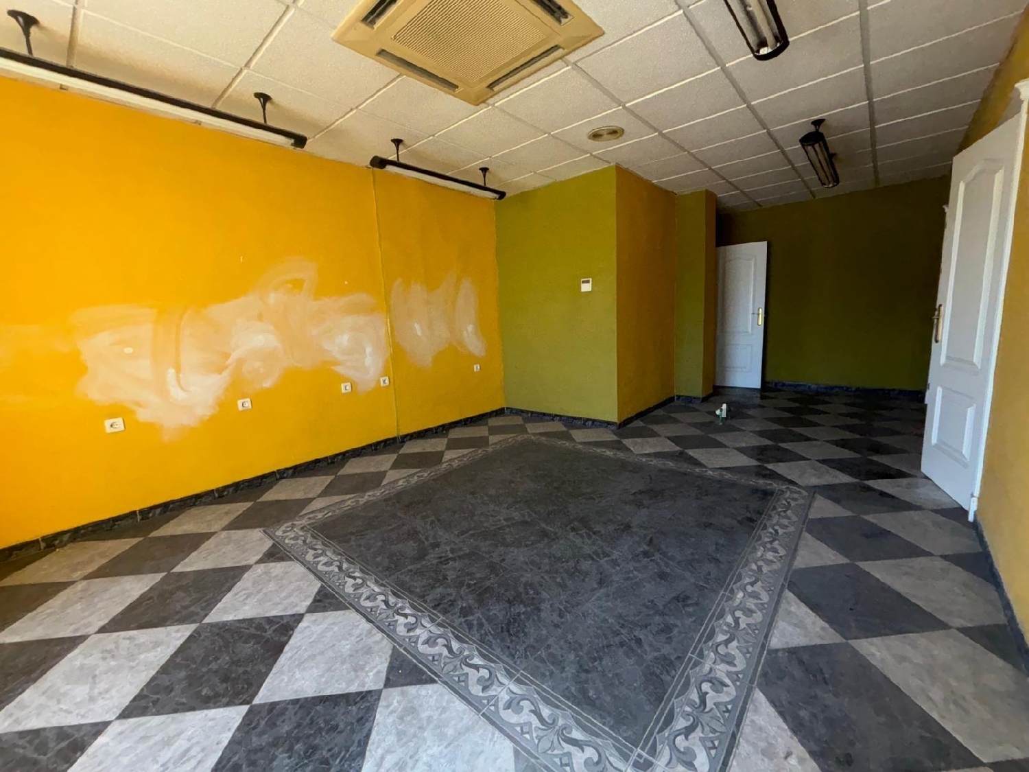  till salu lokal Bobadilla Vega De Granada 5