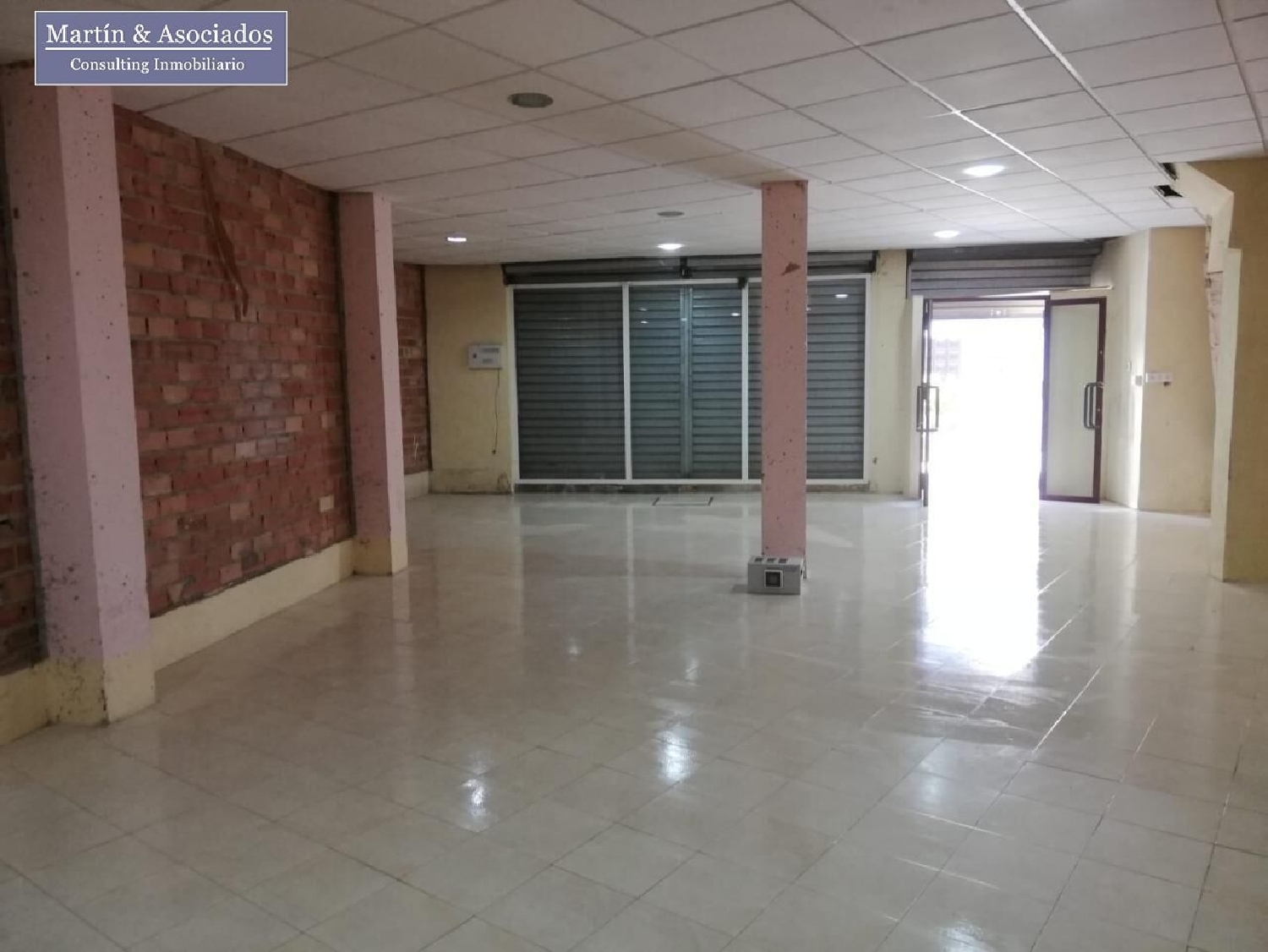  till salu lokal Bormujos Metropolitana De Sevilla 1