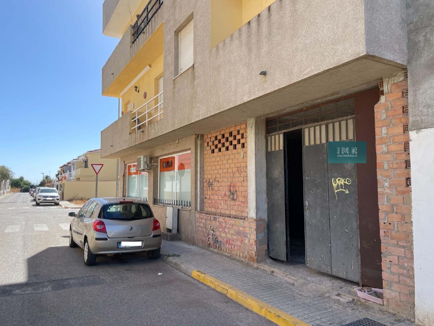 till salu lokal Brenes Vega Del Guadalquivir 3