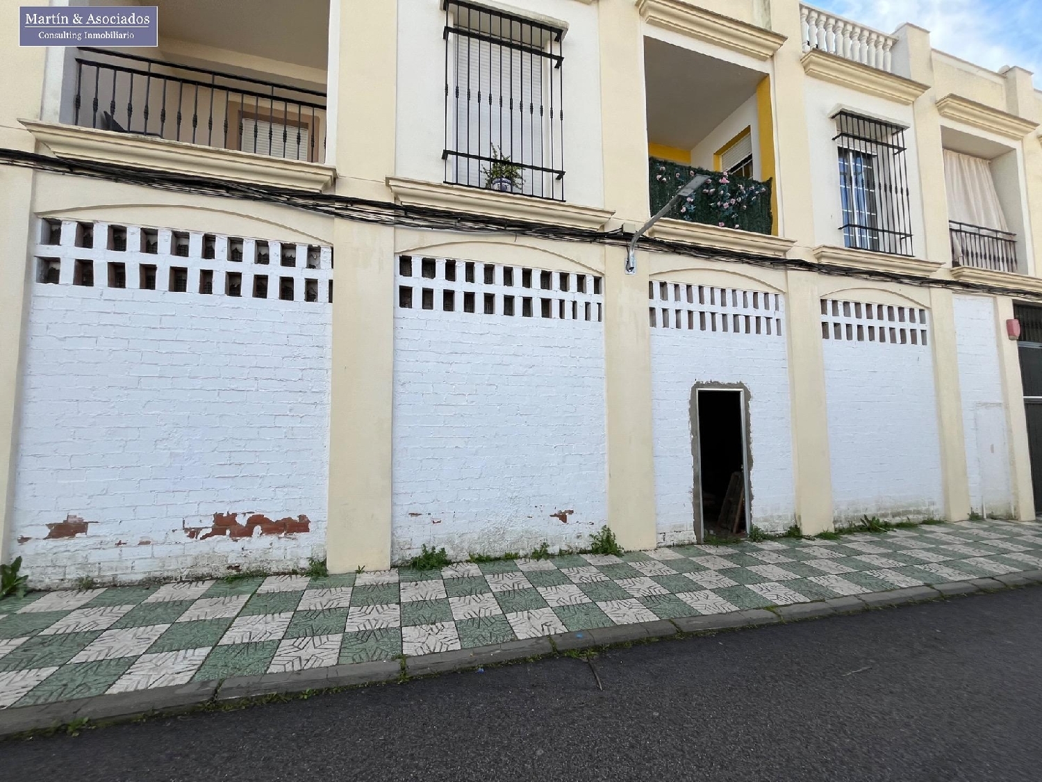 till salu lokal Burguillos Vega Del Guadalquivir 2