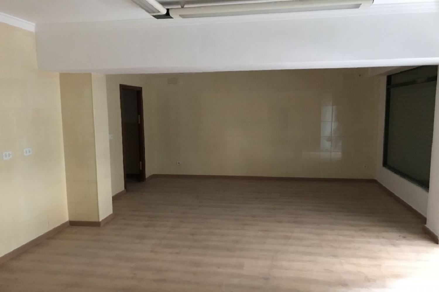  for sale commercial premise Can Sucarrats I Can Moragues Baix Llobregat 1