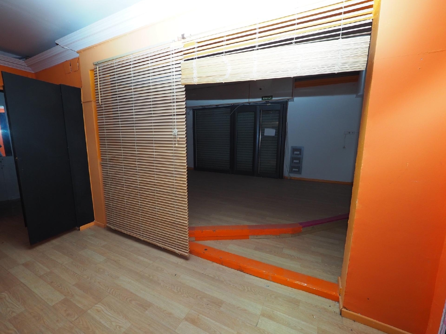 till salu lokal Ca N'avellaneda Vallès Occidental 2