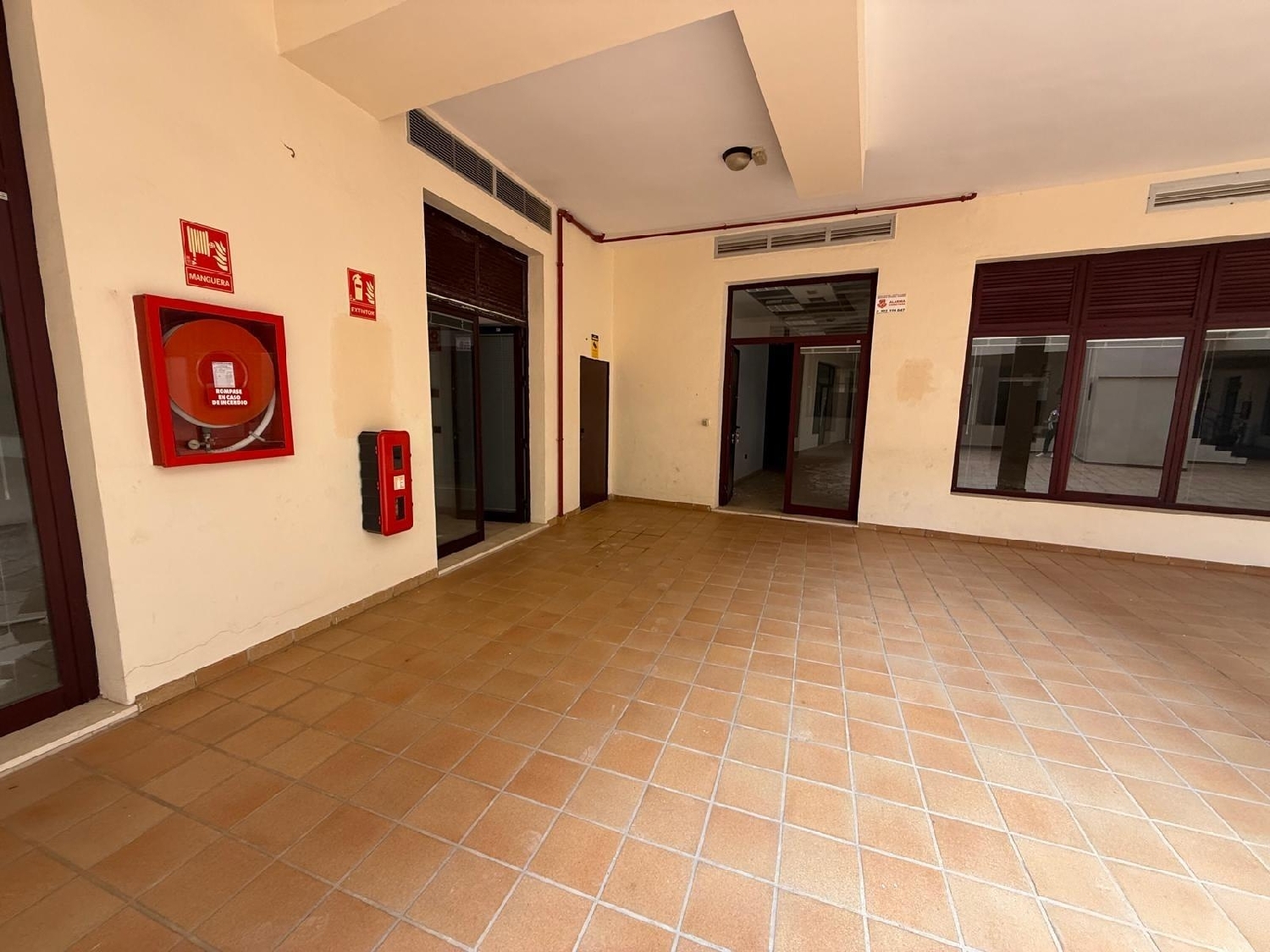 till salu lokal Cabollanos Zona Metropolitana 3