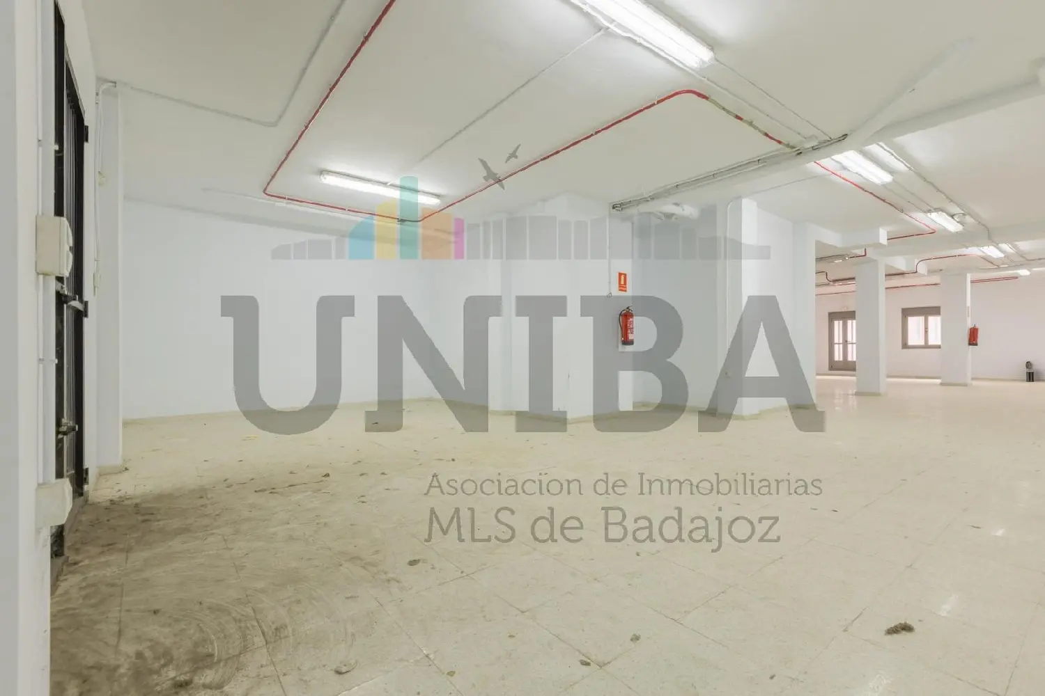 till salu lokal Cáceres Sur 10005 Cáceres 3