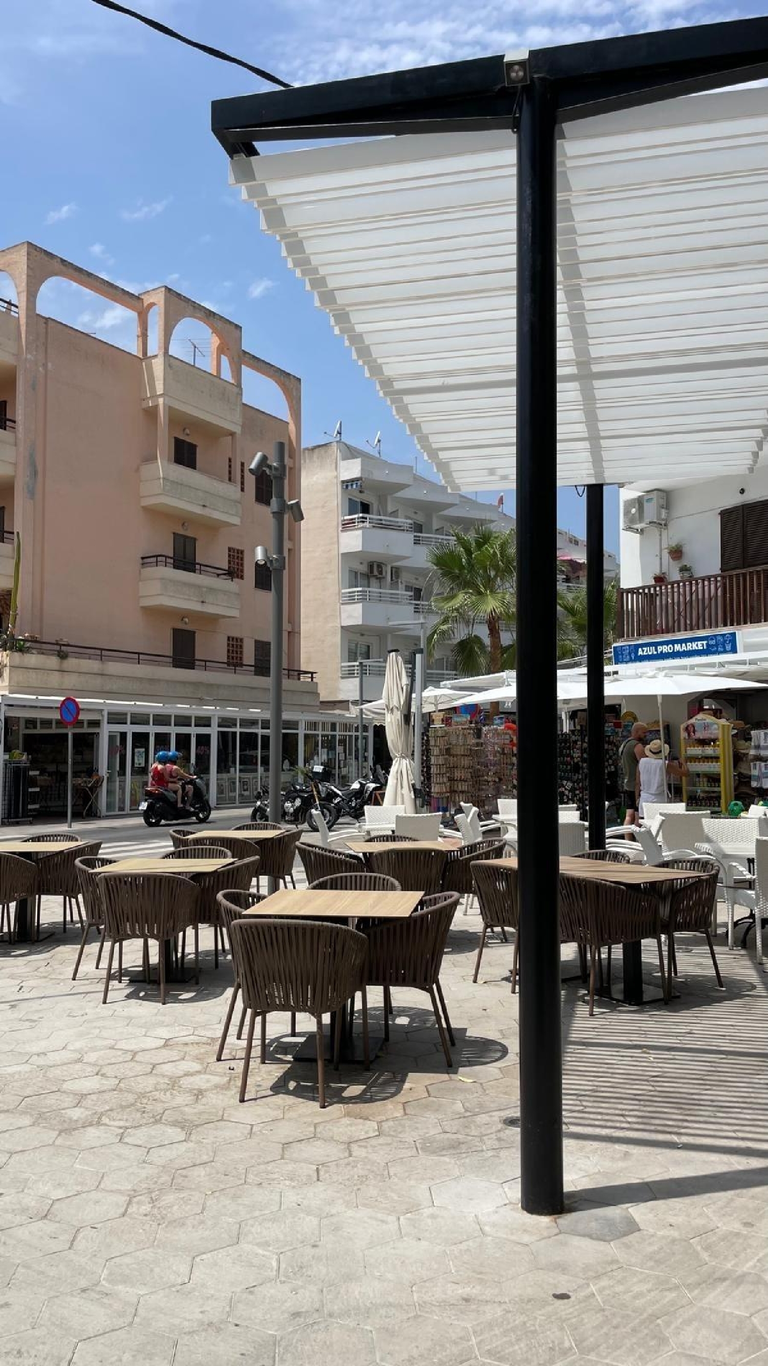  till salu lokal Cala Millor Llevant 8