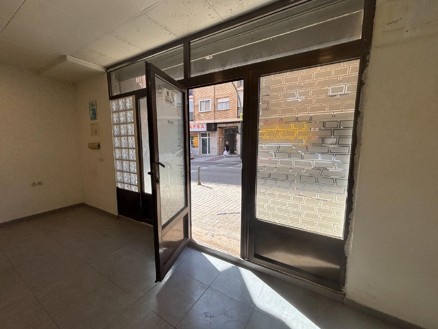 till salu lokal Calicanto b Hoya De Buñol 2