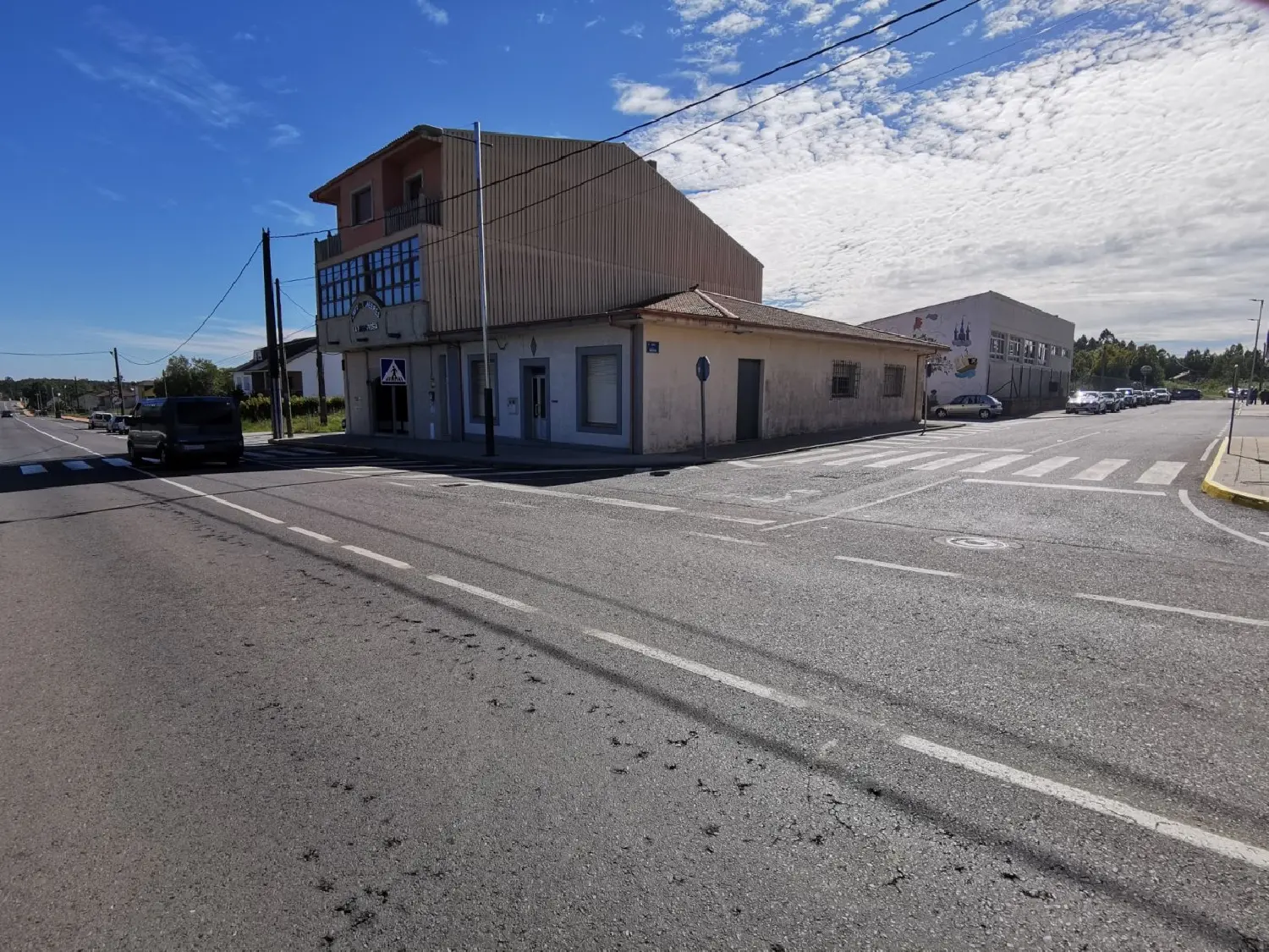  till salu lokal Picota Órdenes 3