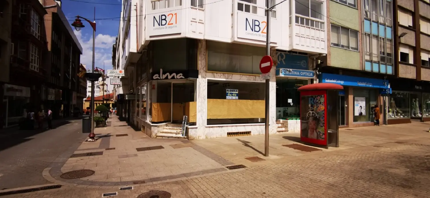  till salu lokal Castrillon Bergantiños 1